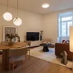 Flh Cais Sodre Artsy Flat ליסבון