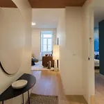 Flh Cais Sodré Artsy Flat * Lisbona